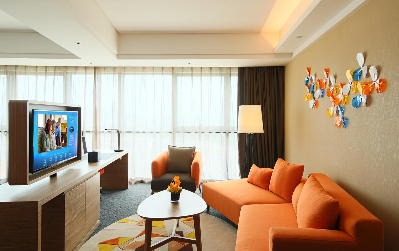 Hampton By Hilton Zhongshan Nanlang Экстерьер фото