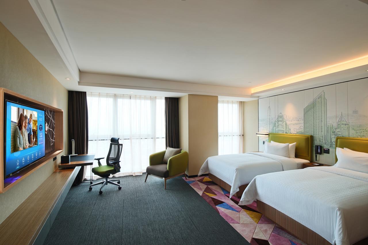 Hampton By Hilton Zhongshan Nanlang Экстерьер фото